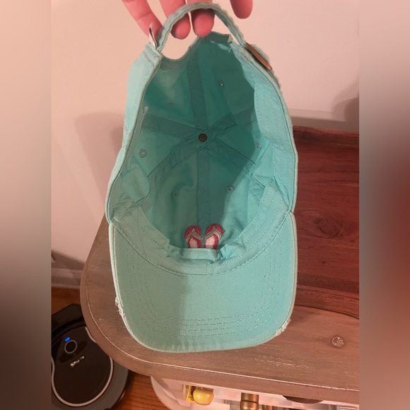 Life is Good Vintage Chill Cap Flip Flops - Picture 4 of 6